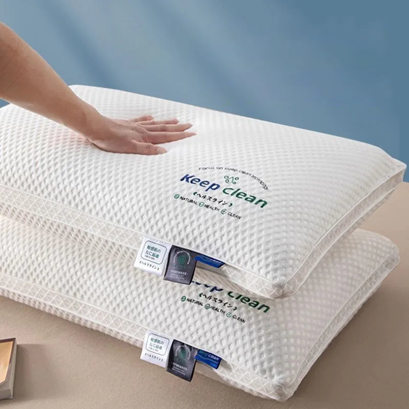 Knitted Cotton Pillow