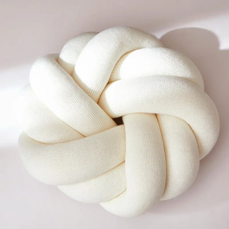 Circular Knot Cushion
