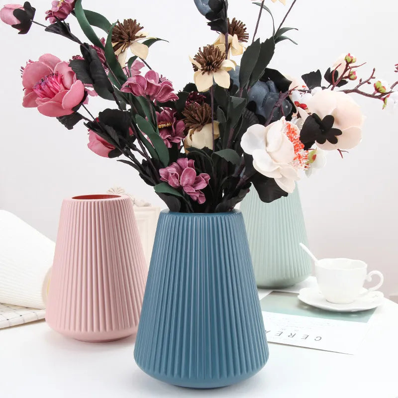 Medium Nordic Vase